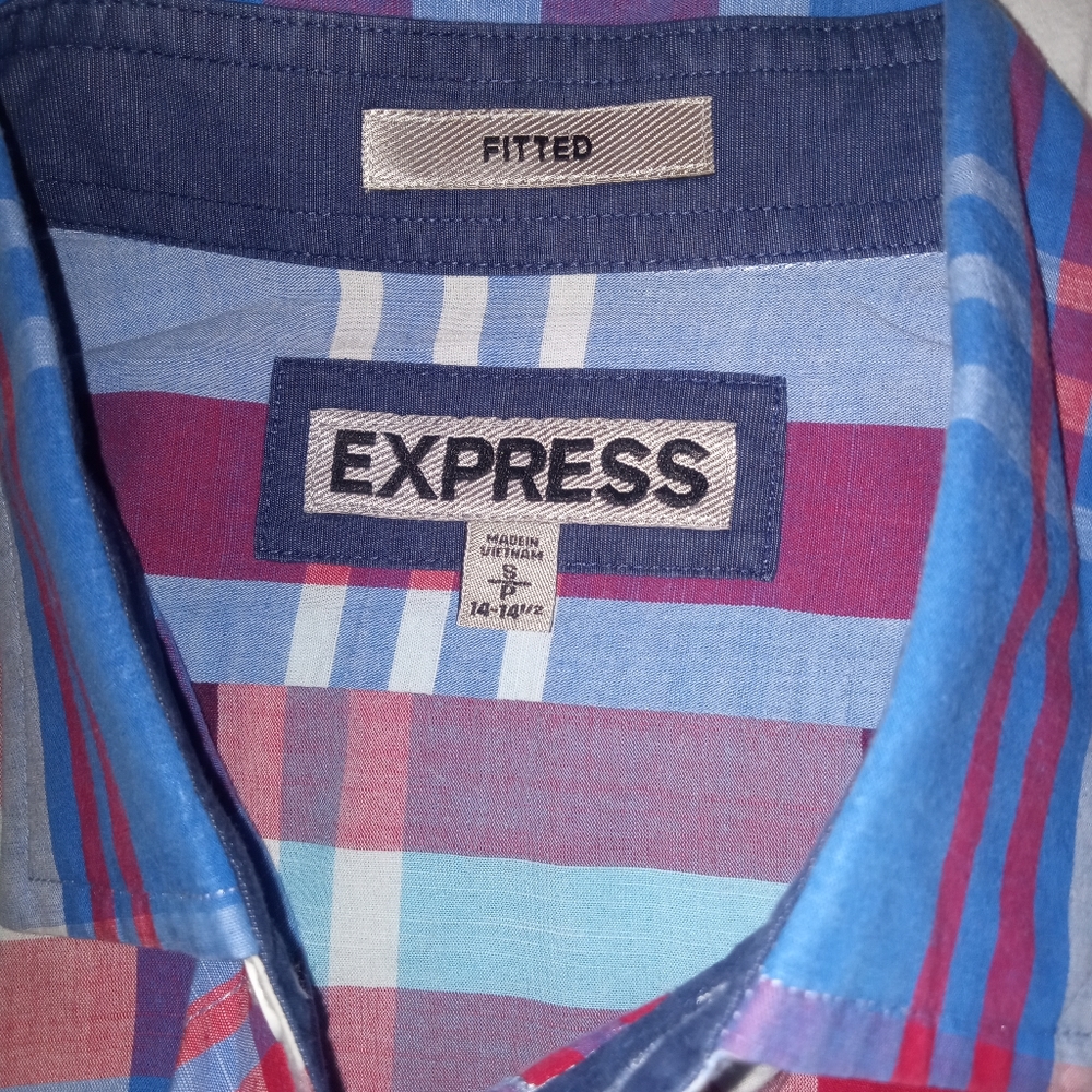 Men's button up - Picture 2 of 2
